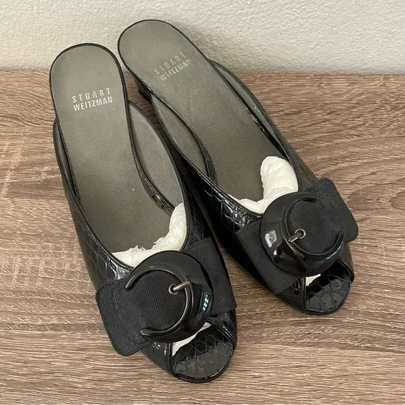 Stuart Weitzman Black Patent Snakeskin Peep Toe Buckle Wedge Slides, Size 6.5N - Picture 2 of 7